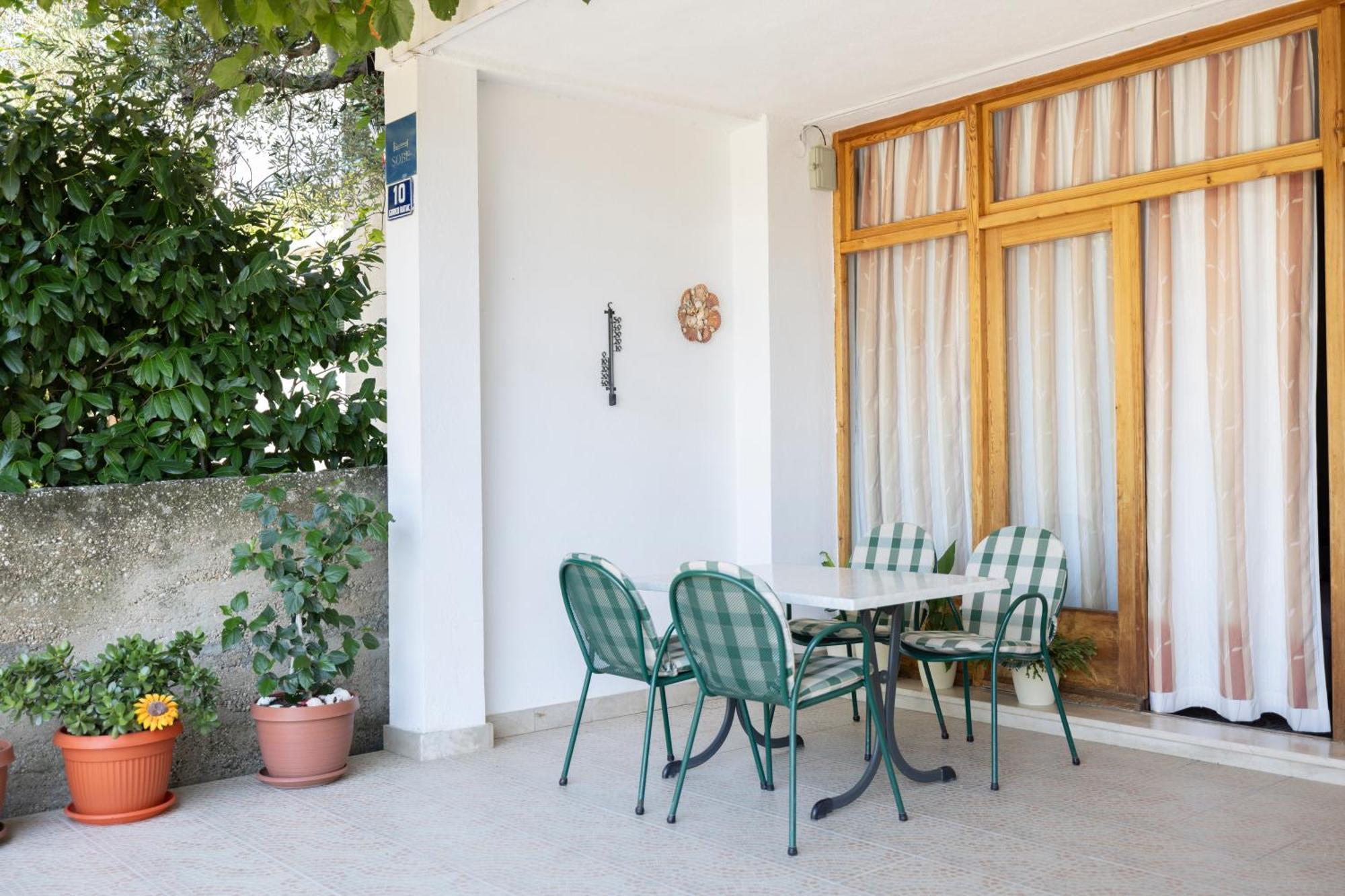 Apartmani Marta Tučepi Zewnętrze zdjęcie