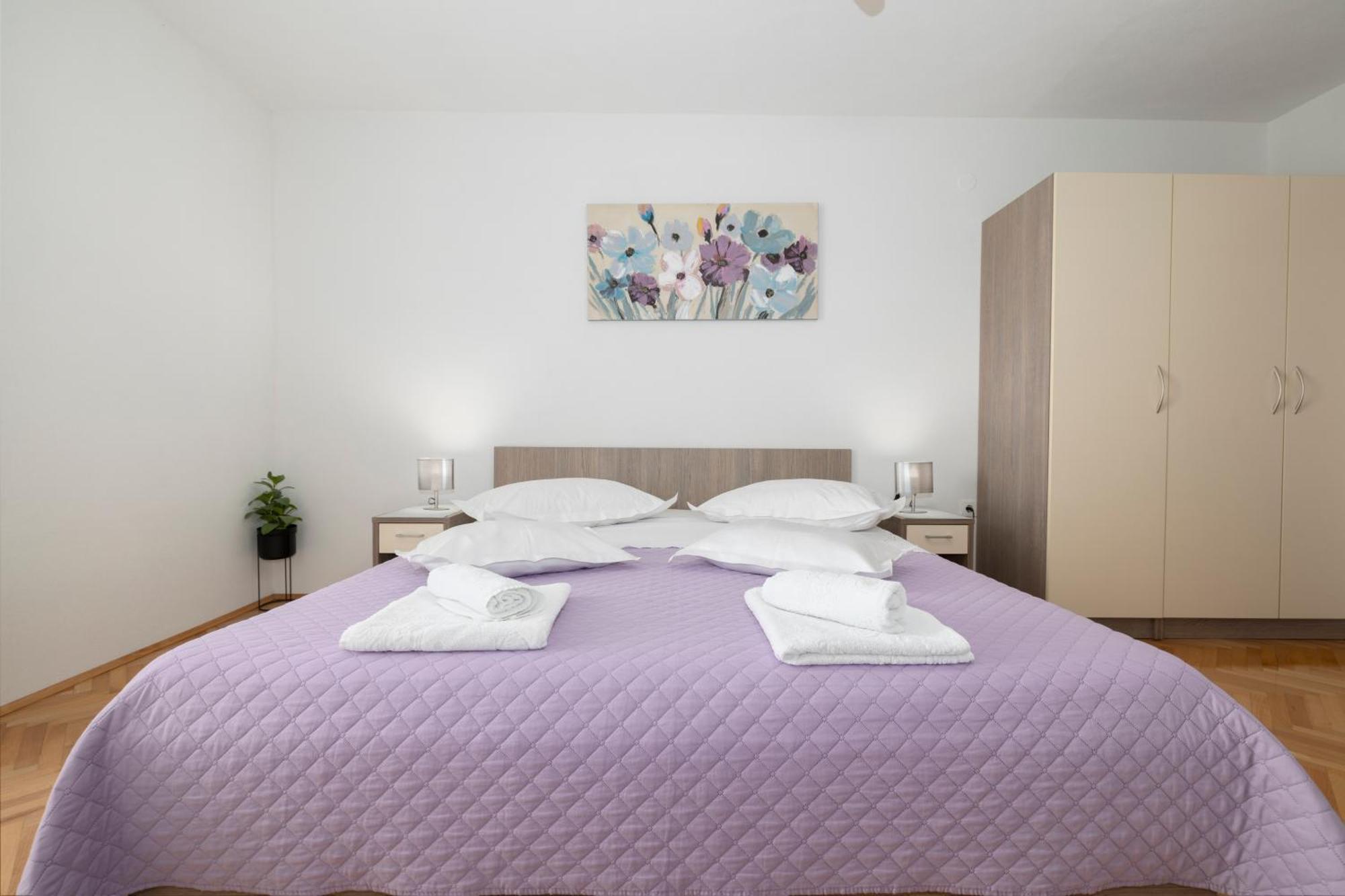 Apartmani Marta Tučepi Zewnętrze zdjęcie