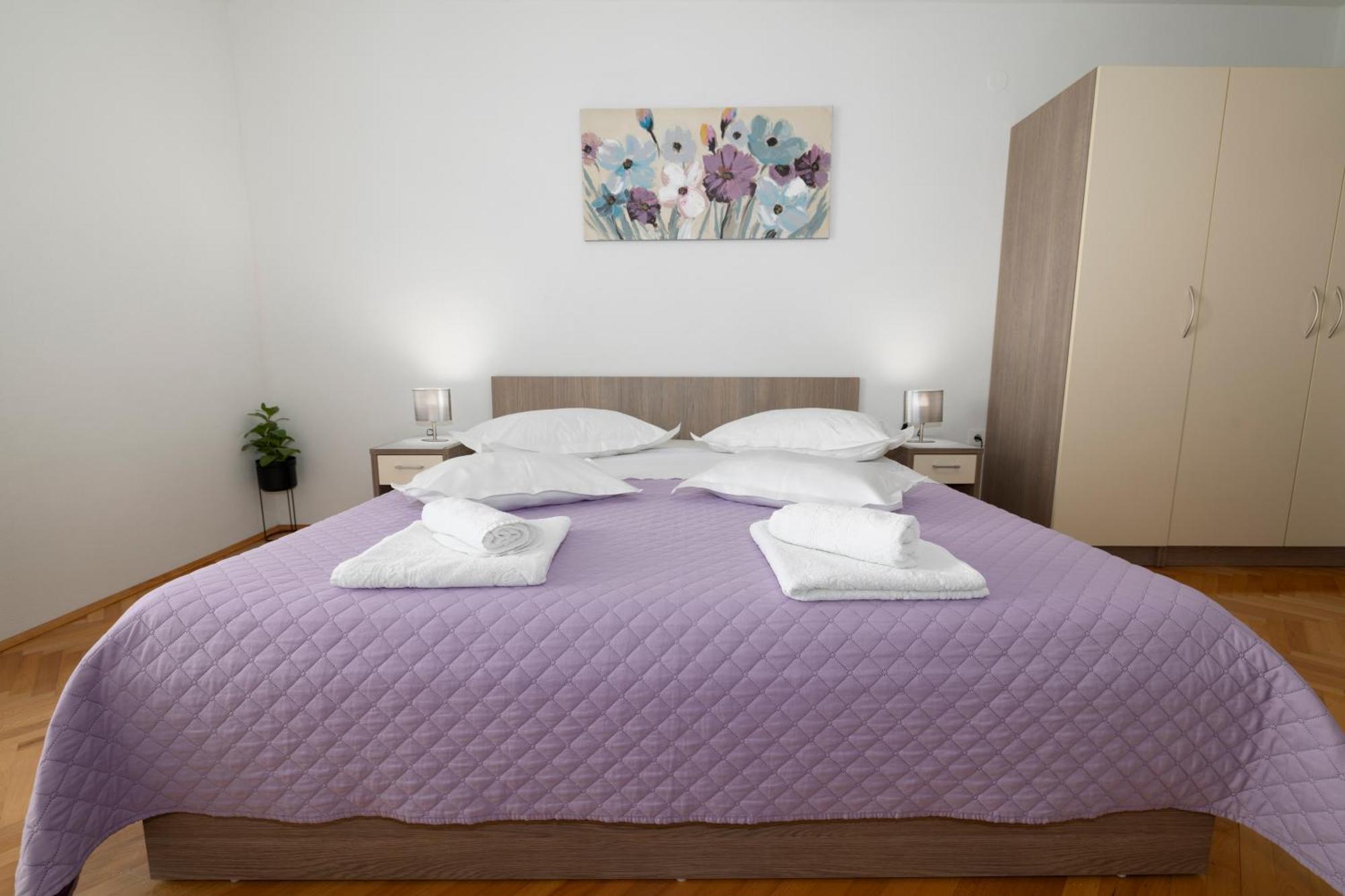 Apartmani Marta Tučepi Zewnętrze zdjęcie