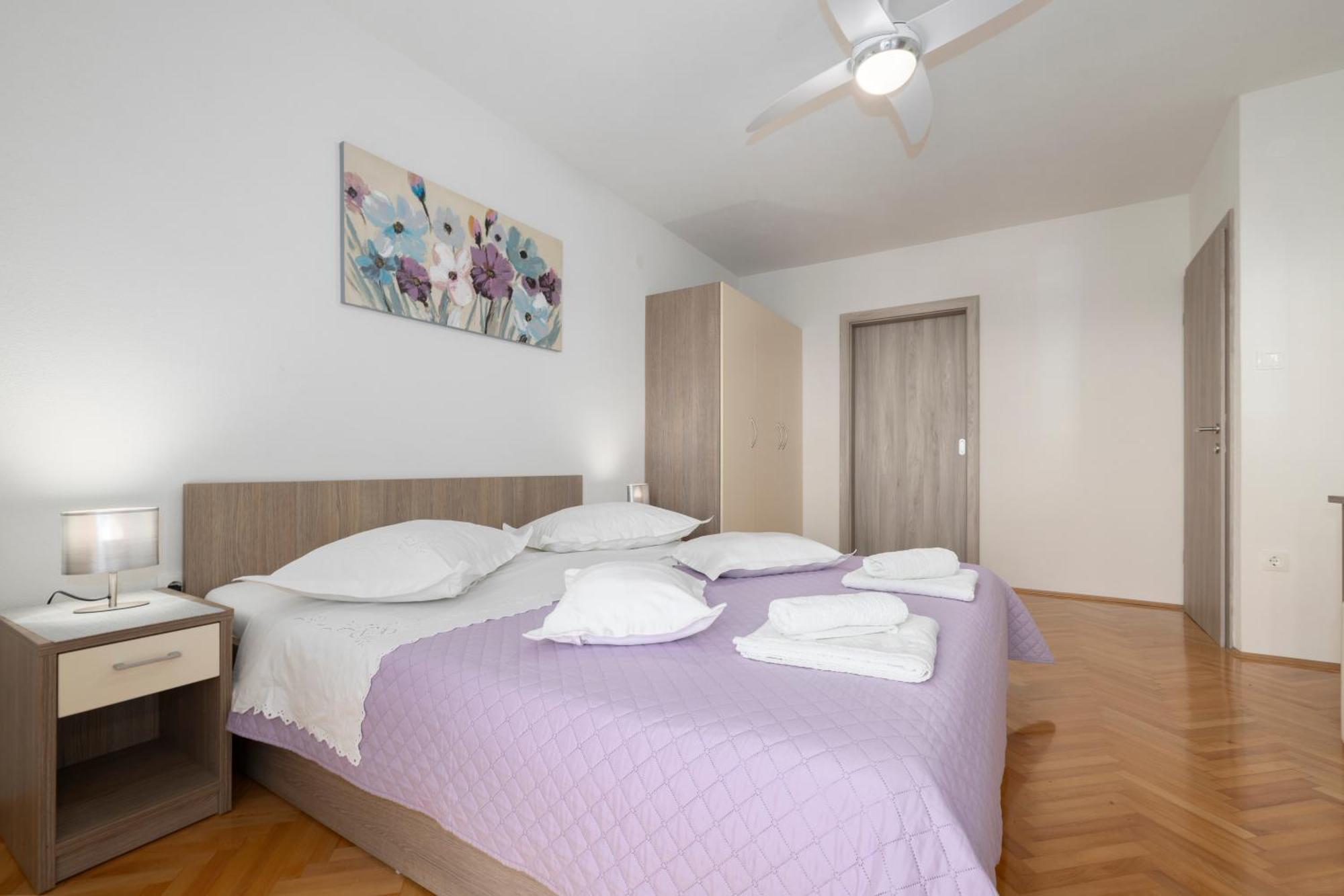 Apartmani Marta Tučepi Zewnętrze zdjęcie
